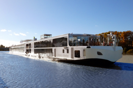 Cruise Ship